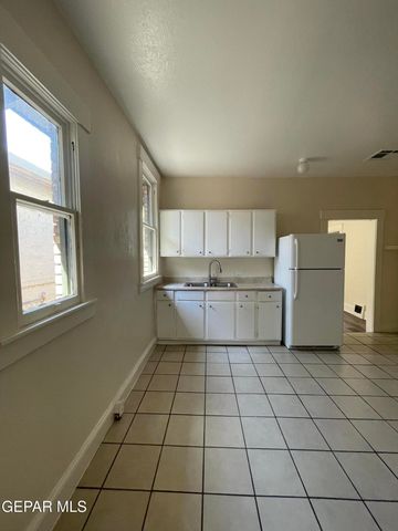 1518 LAWTON Drive, El Paso, TX 79902