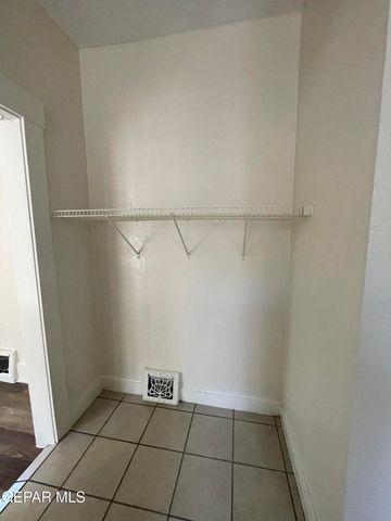 1518 LAWTON Drive, El Paso, TX 79902