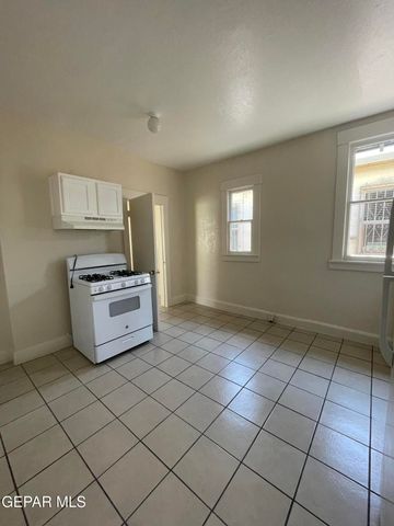 1518 LAWTON Drive, El Paso, TX 79902