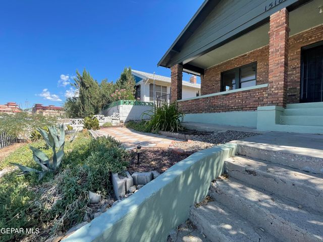 1518 LAWTON Drive, El Paso, TX 79902