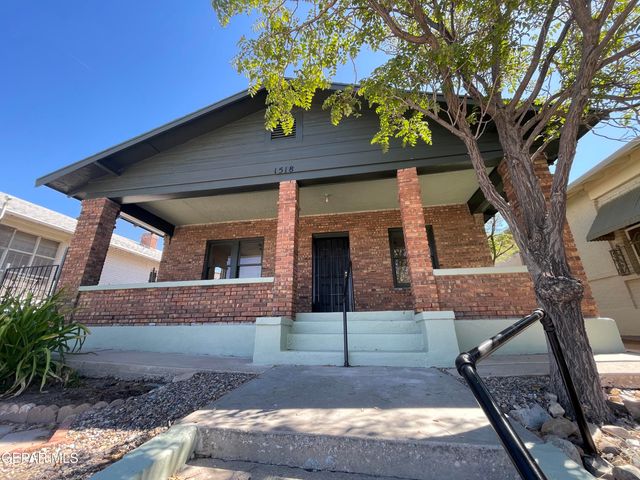 1518 LAWTON Drive, El Paso, TX 79902