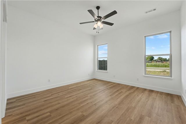 1806 Bugg Street, Pea Ridge, AR 72751