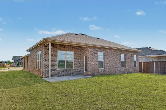 1806 Bugg Street, Pea Ridge, AR 72751