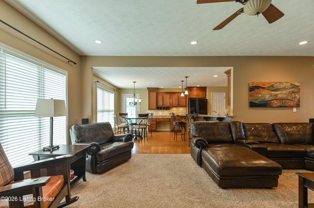 367 Arbor Green Way, Fisherville, KY 40023