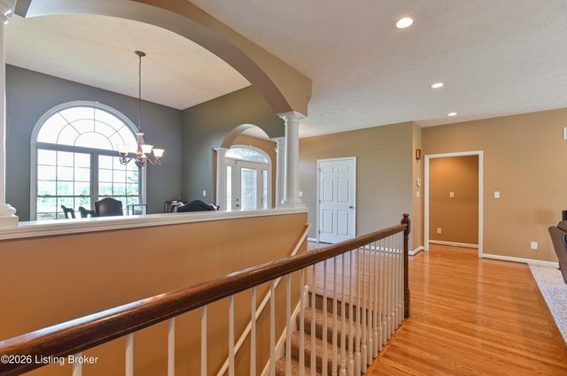 367 Arbor Green Way, Fisherville, KY 40023