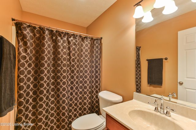 367 Arbor Green Way, Fisherville, KY 40023