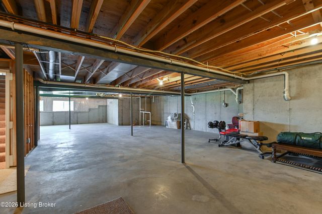 367 Arbor Green Way, Fisherville, KY 40023