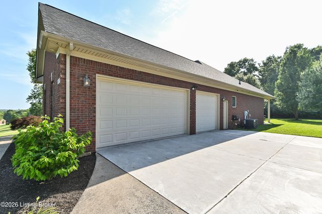 367 Arbor Green Way, Fisherville, KY 40023