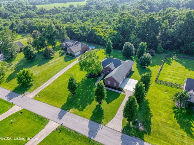 367 Arbor Green Way, Fisherville, KY 40023