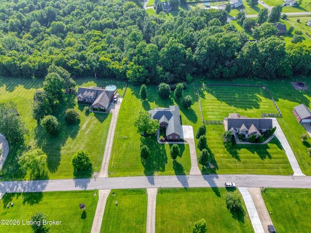 367 Arbor Green Way, Fisherville, KY 40023