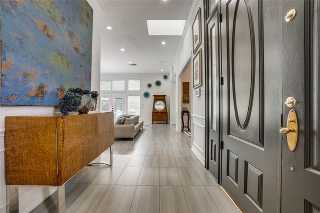 7220 Lavendale Circle, Dallas, TX 75230