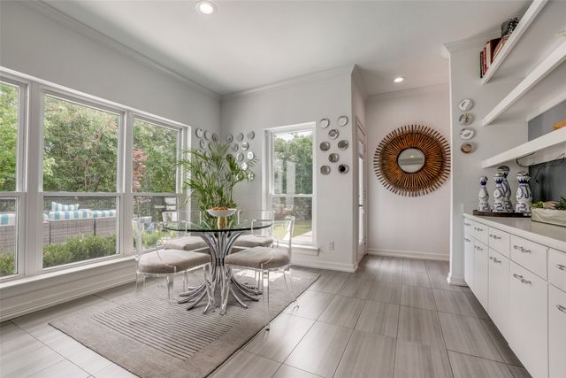 7220 Lavendale Circle, Dallas, TX 75230