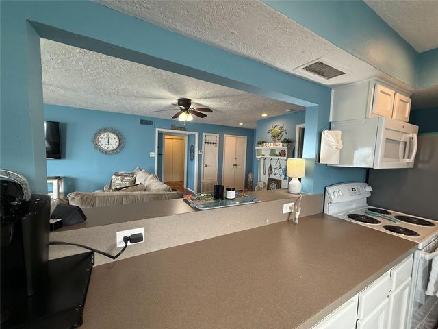 500 Tiki Drive 108C, Galveston, TX 77554