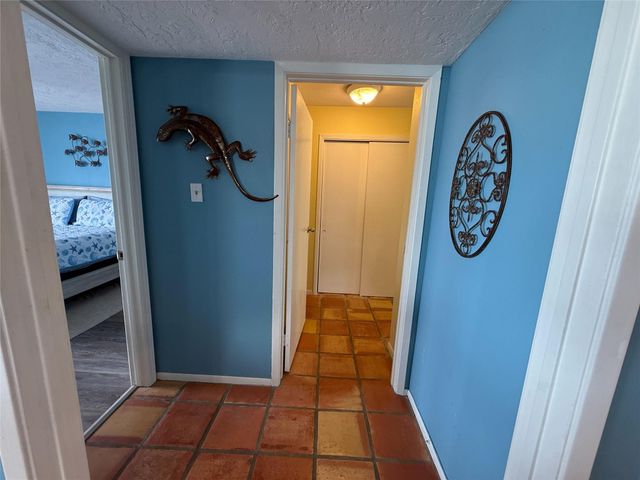 500 Tiki Drive 108C, Galveston, TX 77554