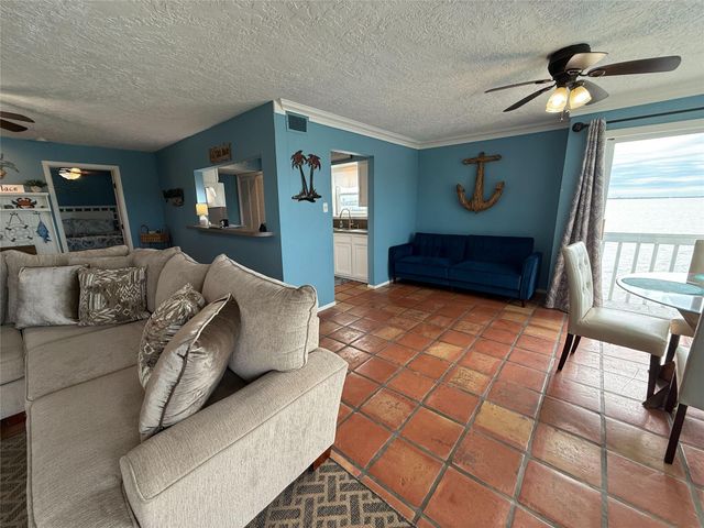500 Tiki Drive 108C, Galveston, TX 77554