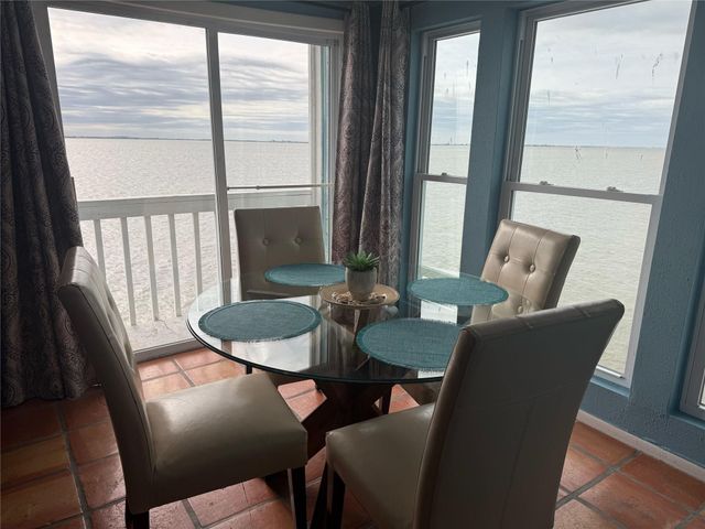 500 Tiki Drive 108C, Galveston, TX 77554