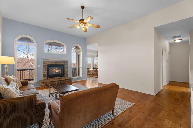 521 Cozy Lane, Branson, MO 65616