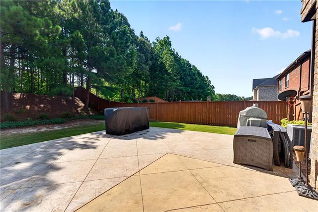 8742 Hamil Court, Douglasville, GA 30135