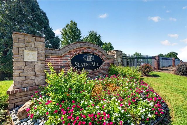 8742 Hamil Court, Douglasville, GA 30135