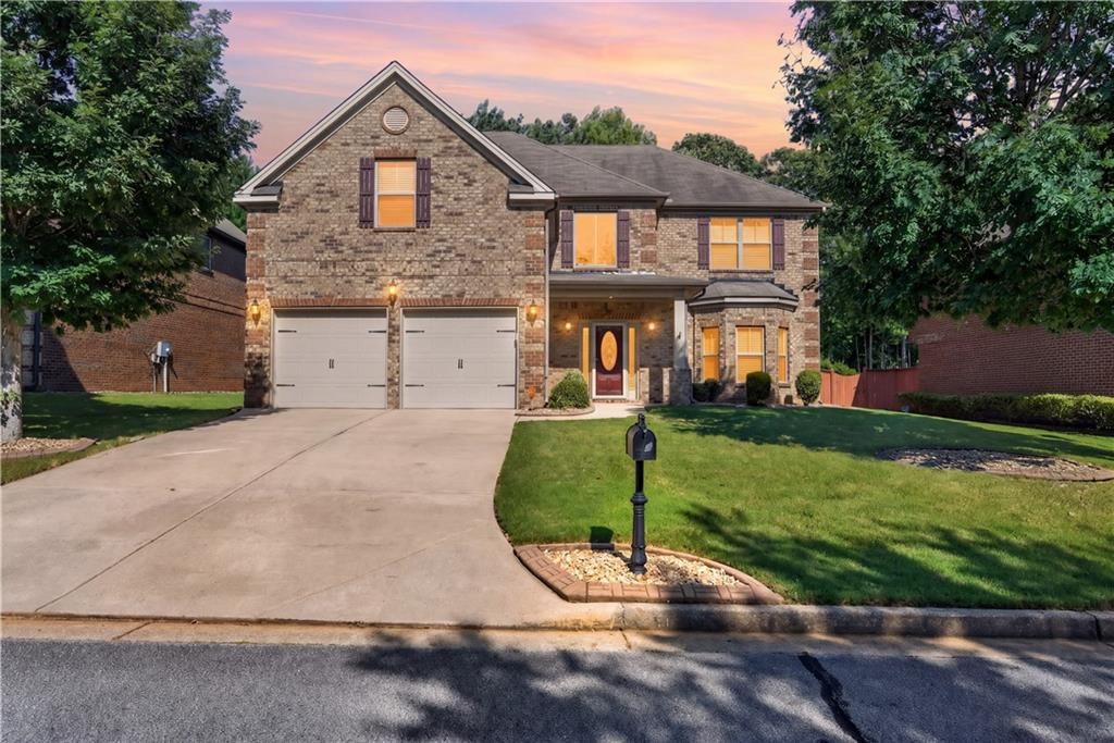 8742 Hamil Court, Douglasville, GA 30135