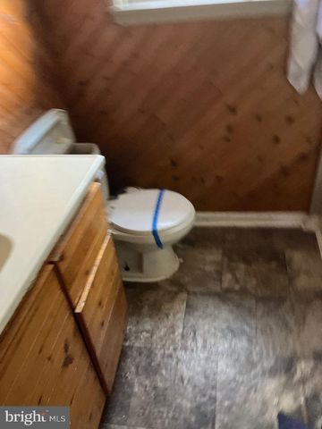 1820 HILLTOWN PIKE, Hilltown, PA 18927