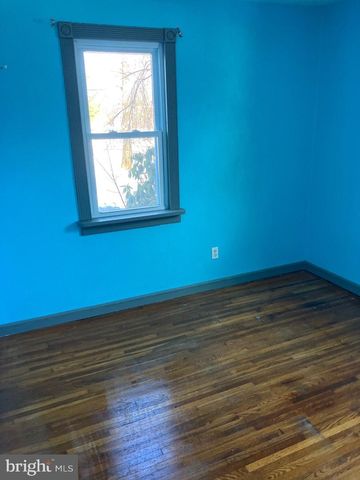 1820 HILLTOWN PIKE, Hilltown, PA 18927