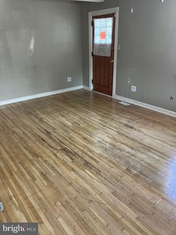 1820 HILLTOWN PIKE, Hilltown, PA 18927