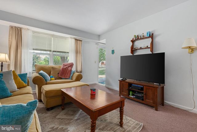 100 CHAPEL CT #108, Walkersville, MD 21793