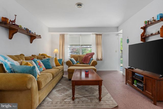 100 CHAPEL CT #108, Walkersville, MD 21793