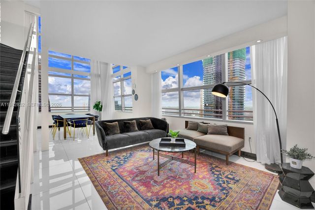 1395 Brickell Ave 3404, Miami, FL 33131