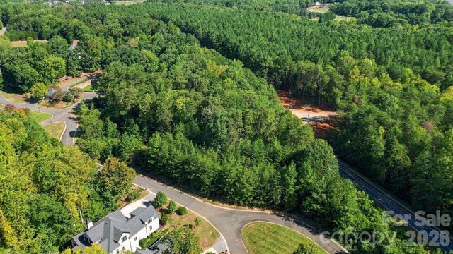 1021 Hartshaw Court, Belmont, NC 28012