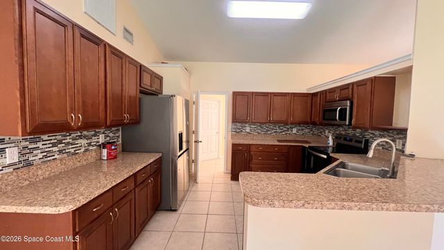 2681 Madden Avenue SW, Palm Bay, FL 32908
