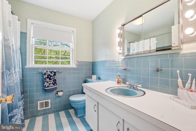 12131 DAVID DR, Silver Spring, MD 20904
