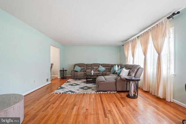 12131 DAVID DR, Silver Spring, MD 20904