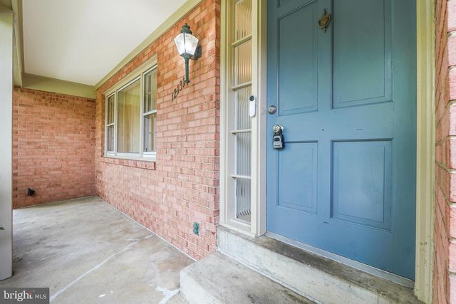 12131 DAVID DR, Silver Spring, MD 20904