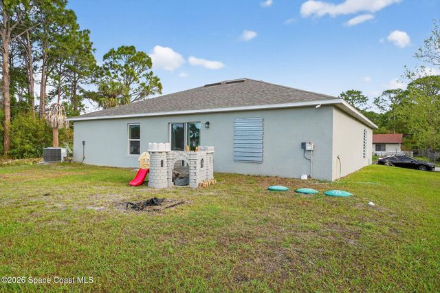 1310 Waffle Street SE, Palm Bay, FL 32909