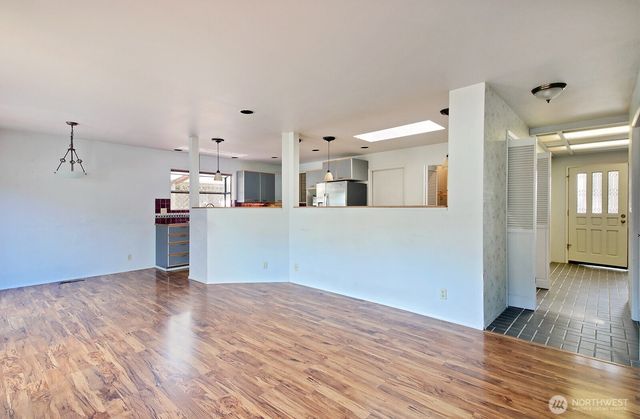 3705 Steelhead Drive, Greenbank, WA 98253