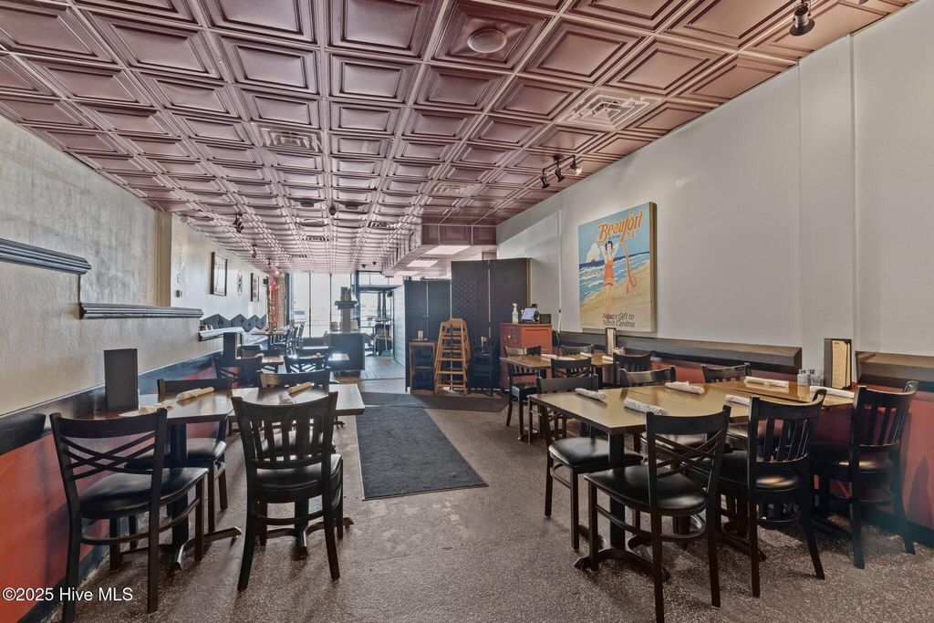 Image 22 of property listing at 509 Front Street, Beaufort, NC 28516