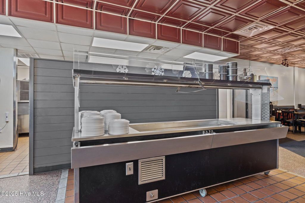 Image 23 of property listing at 509 Front Street, Beaufort, NC 28516