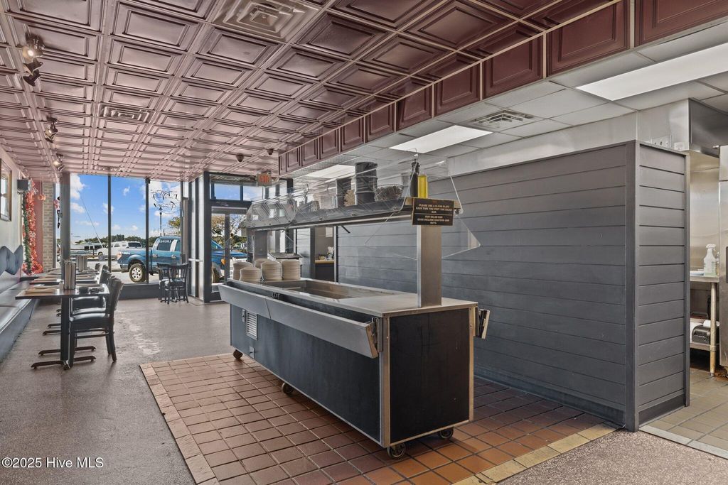 Image 36 of property listing at 509 Front Street, Beaufort, NC 28516