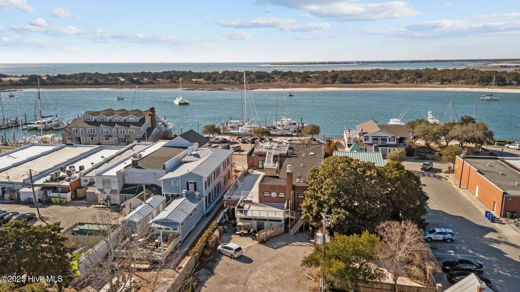 Image 37 of property listing at 509 Front Street, Beaufort, NC 28516