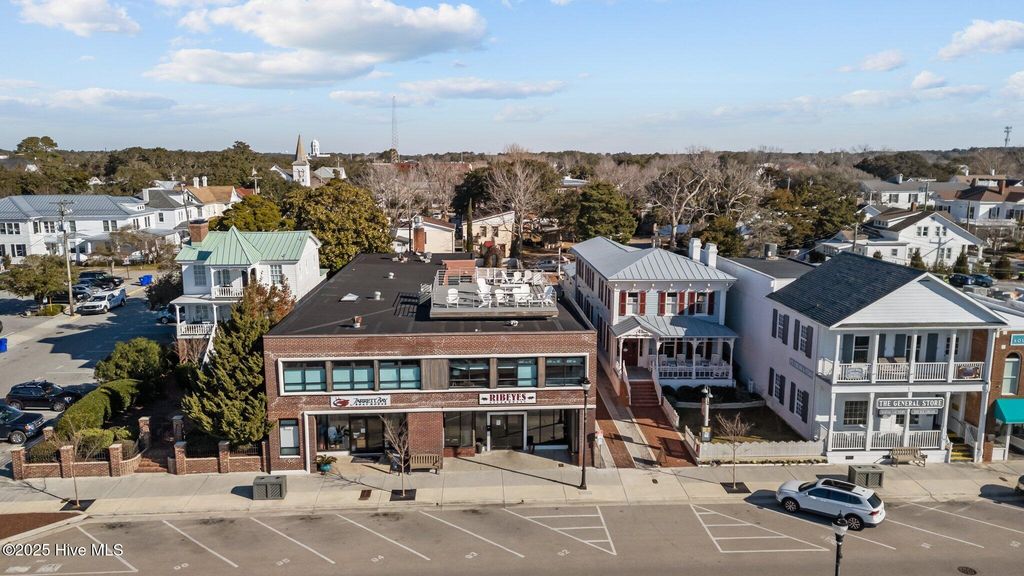 Image 41 of property listing at 509 Front Street, Beaufort, NC 28516