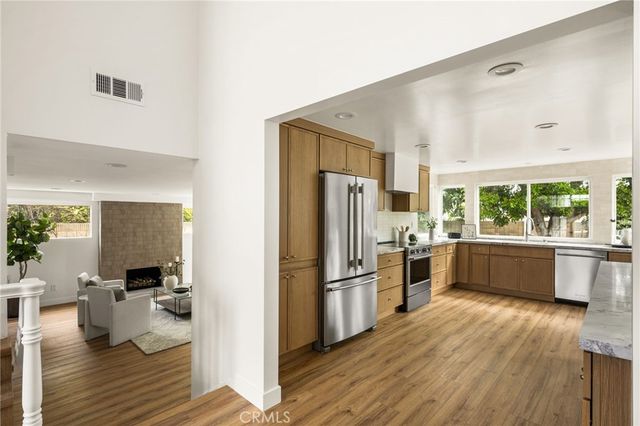 3106 Lilly Avenue, Los Alamitos, CA 90808