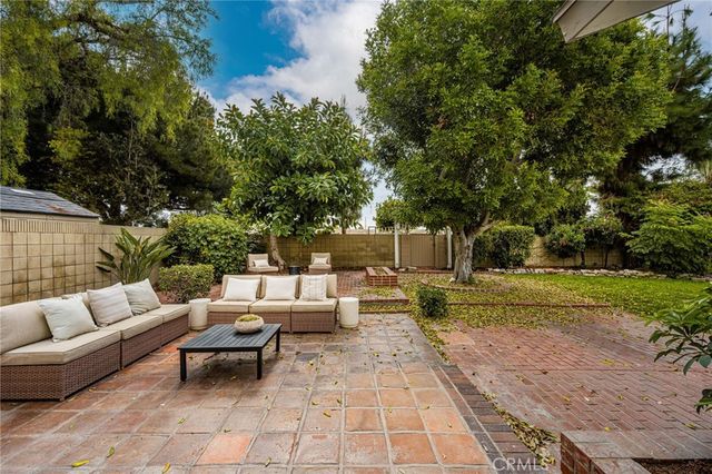 3106 Lilly Avenue, Los Alamitos, CA 90808