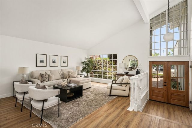 3106 Lilly Avenue, Los Alamitos, CA 90808