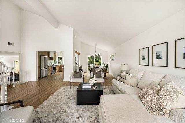 3106 Lilly Avenue, Los Alamitos, CA 90808