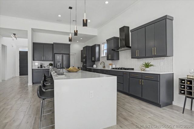 6756 E 128th Street S, Bixby, OK 74008