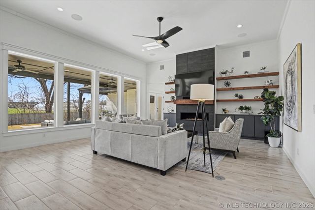 6756 E 128th Street S, Bixby, OK 74008