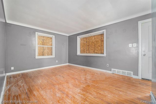 6306 Farmbrook Street, Detroit, MI 48224