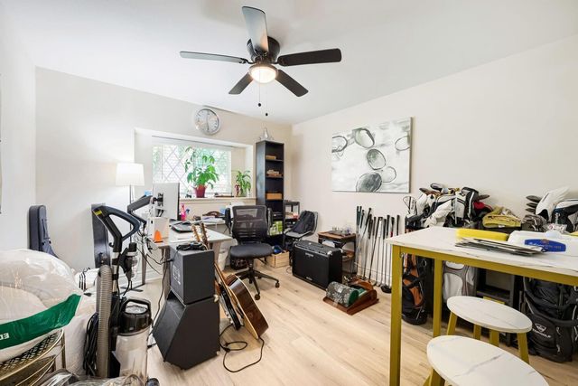 8927 Langdon Lane, Houston, TX 77036